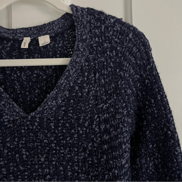 Anthropologie Moth Wool Alpaca Knit V Neck Sweater Navy Size Small - Picture 3 of 7